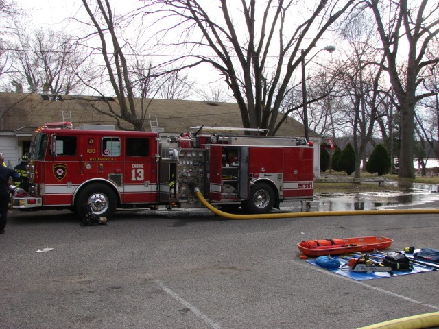 Engine 1613 at the VFW Post fire